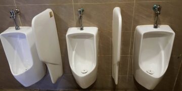 3 điều cần biết về bồn tiểu nam Inax U-431VR